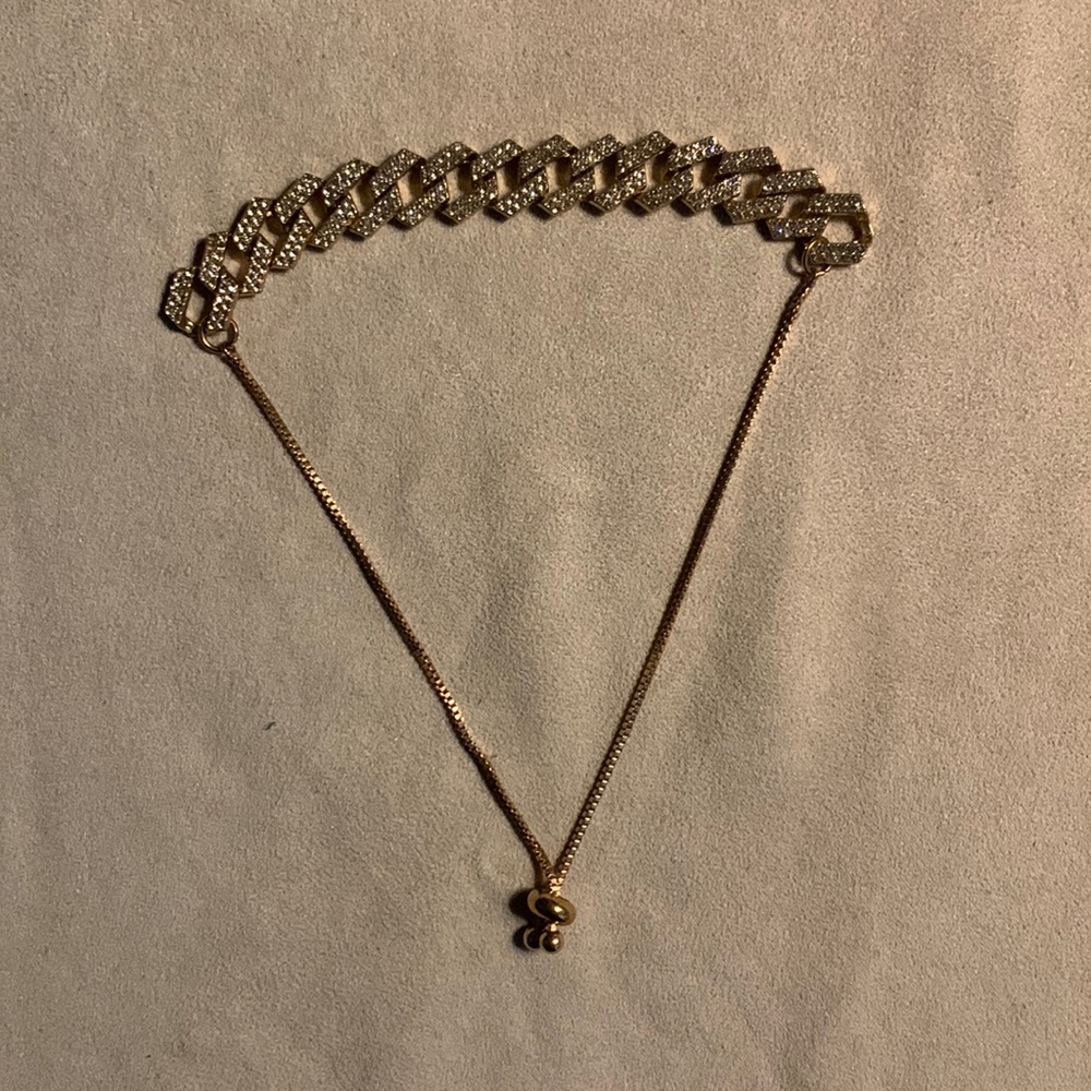 Bracelet